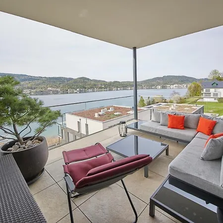 Hermitage Apartment *